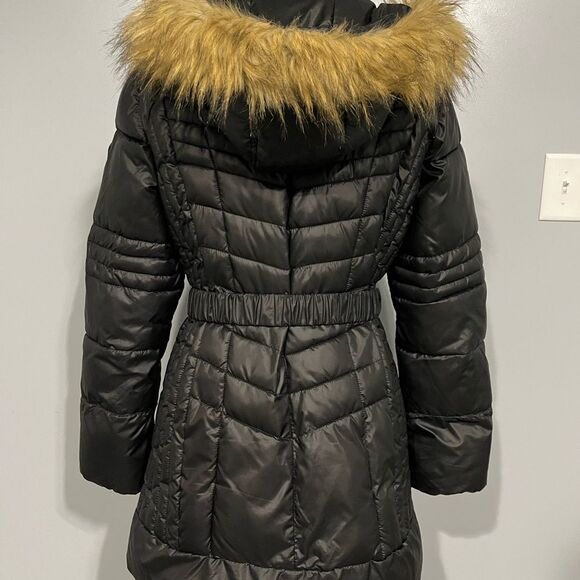 Guess Coat - Picture 2 of 11
